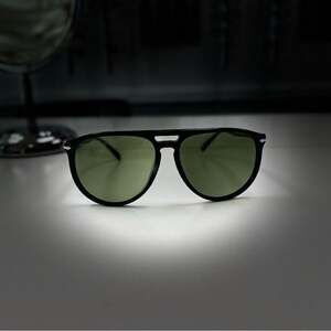 Sleek Green Sunglasses